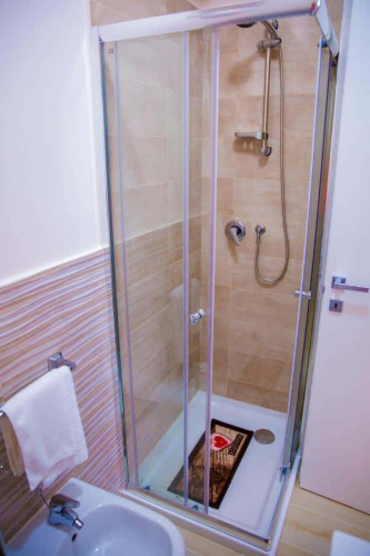 Appartamento con 3 camere da letto e 3 bagni, Pompei - Gallery - 11
