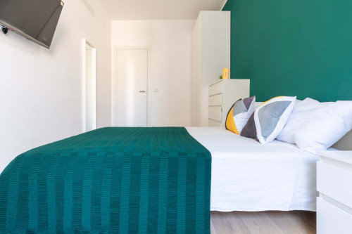 Stanza Singola Via Vigone 32 Primo Piano