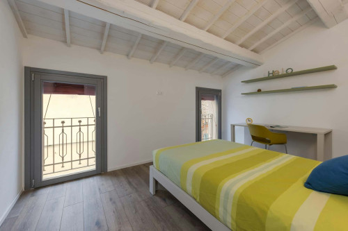 Room in Via Fondobanchetto, Ferrara for 45 m² with 2 bedrooms
