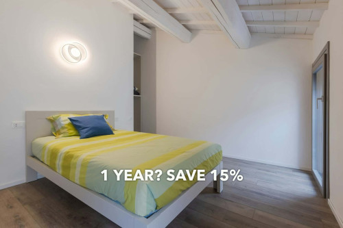 Room in Via Fondobanchetto, Ferrara for 45 m² with 2 bedrooms - Gallery - 384