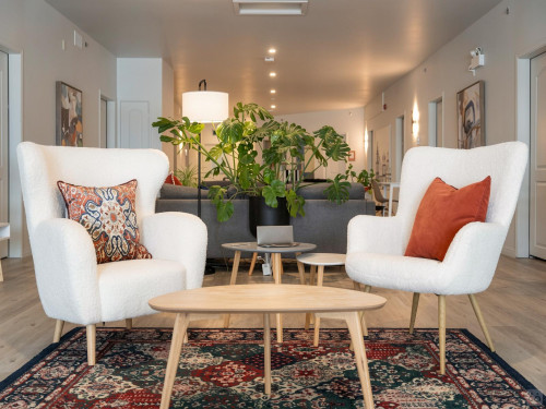 East Notre Dame Home - Gallery - 7