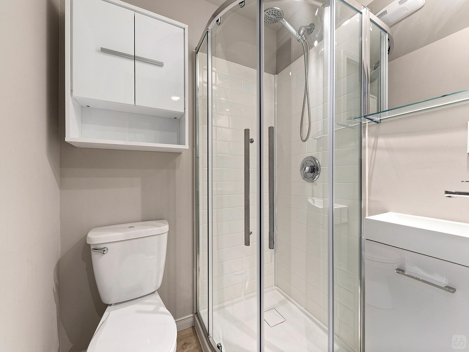  Private One Bedroom Apartement  -  Stunning Bright Apt. w/ Amazing View nearby Roger Guilbault Park Apartment  - Gallery -  1