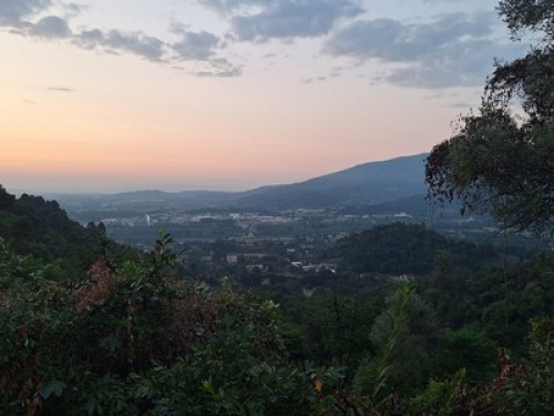 Lucca Tuscany Guesthouse with Views