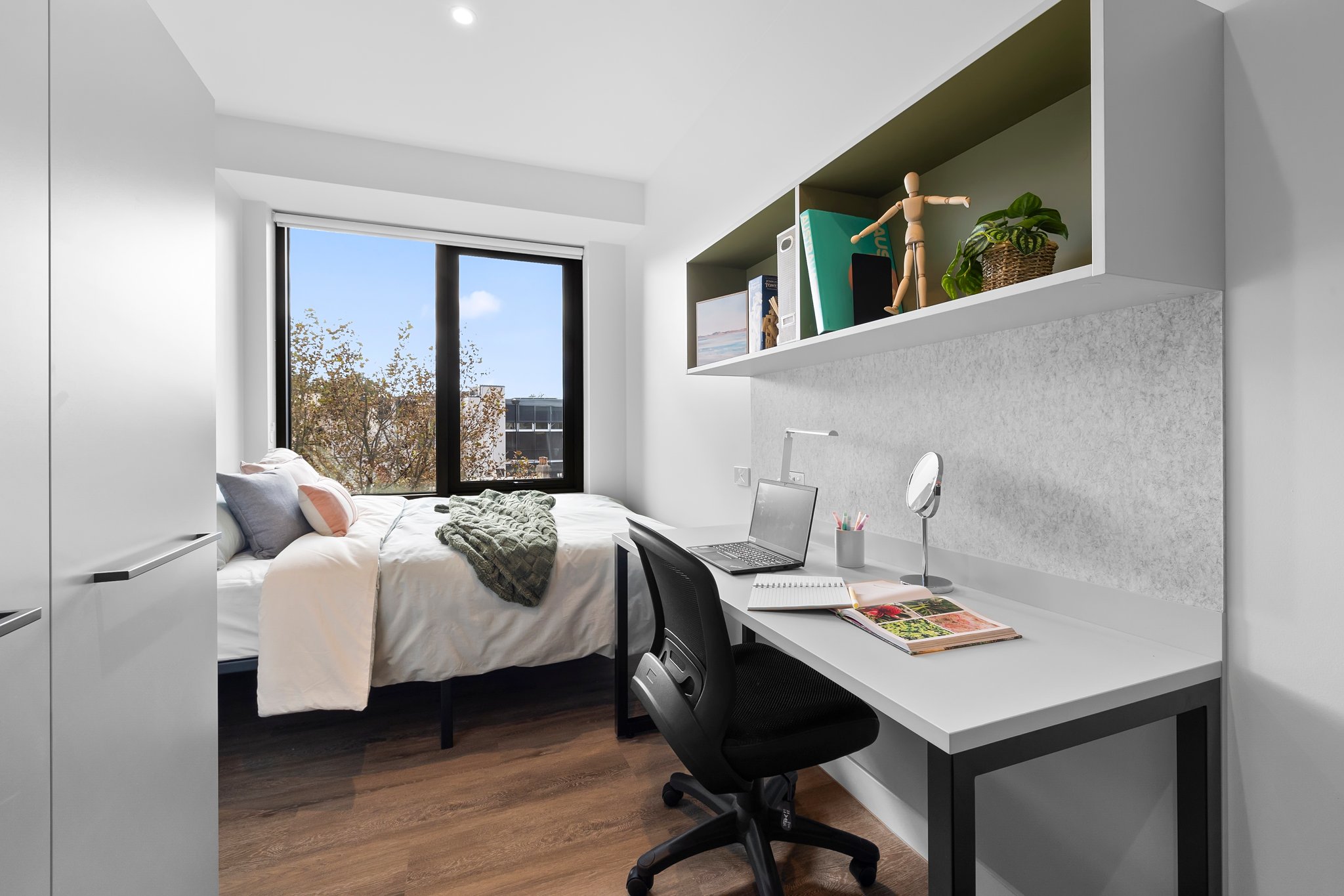  Studio Premium - Low Floor  -  Y Suites on Margaret  - Gallery -  1