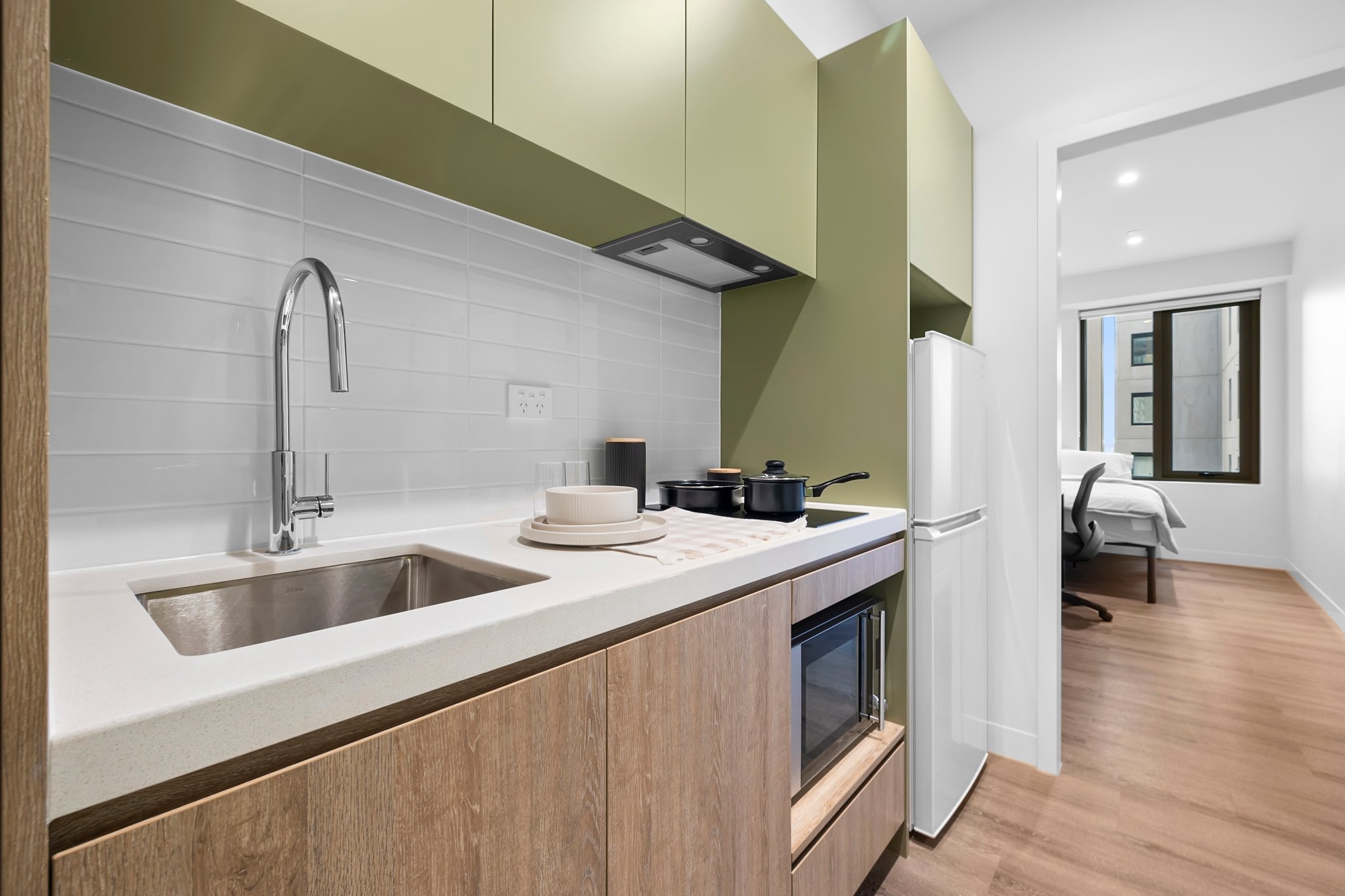  2 Bedroom Apartment - Low Floor  -  Y Suites on Margaret  - Gallery -  3