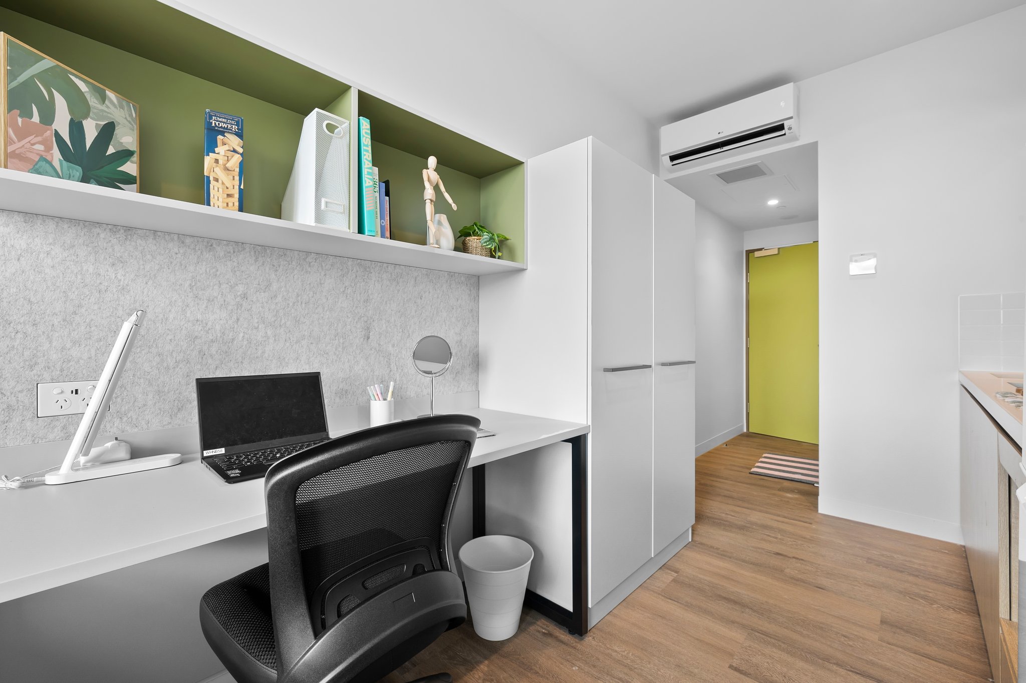  Studio Premium - High Floor  -  Y Suites on Margaret  - Gallery -  4