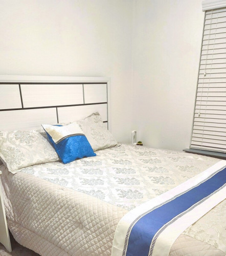 Tranquility Home - Gallery - 13