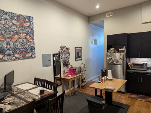 SUBLET FOR NOV IN OAKLAND