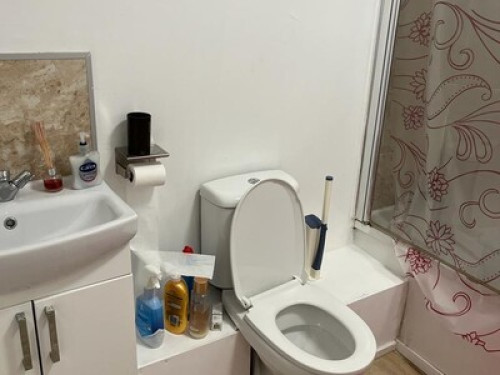 a-room-manchester-9449179120240923045500AM
