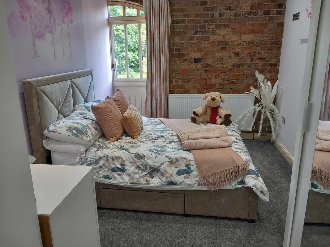  Leanne(Single Bed)  -  Home in the country  - Gallery -  1