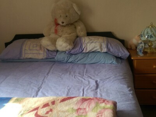 friendlycouple-near-city-centre-manchester-139695727720240923050446AM