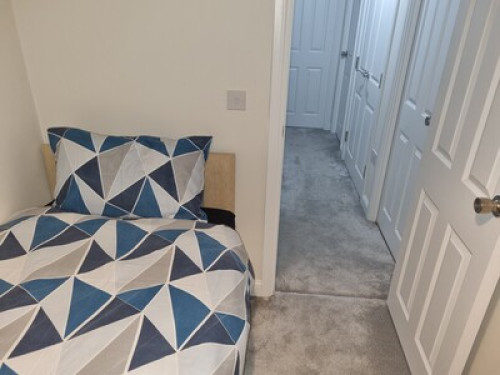 lovely-semi-detached-new-built-nottingham-158756119320240923051632AM