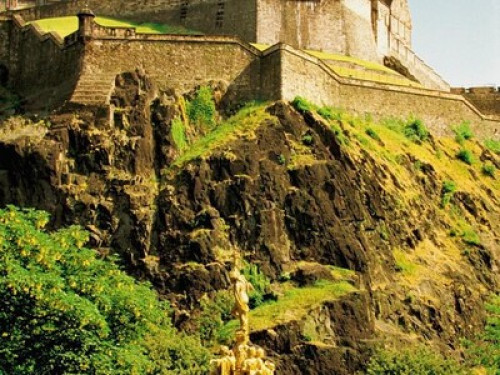 nice-cosy-house-home-from-home-edinburgh-83407993820240923051824AM