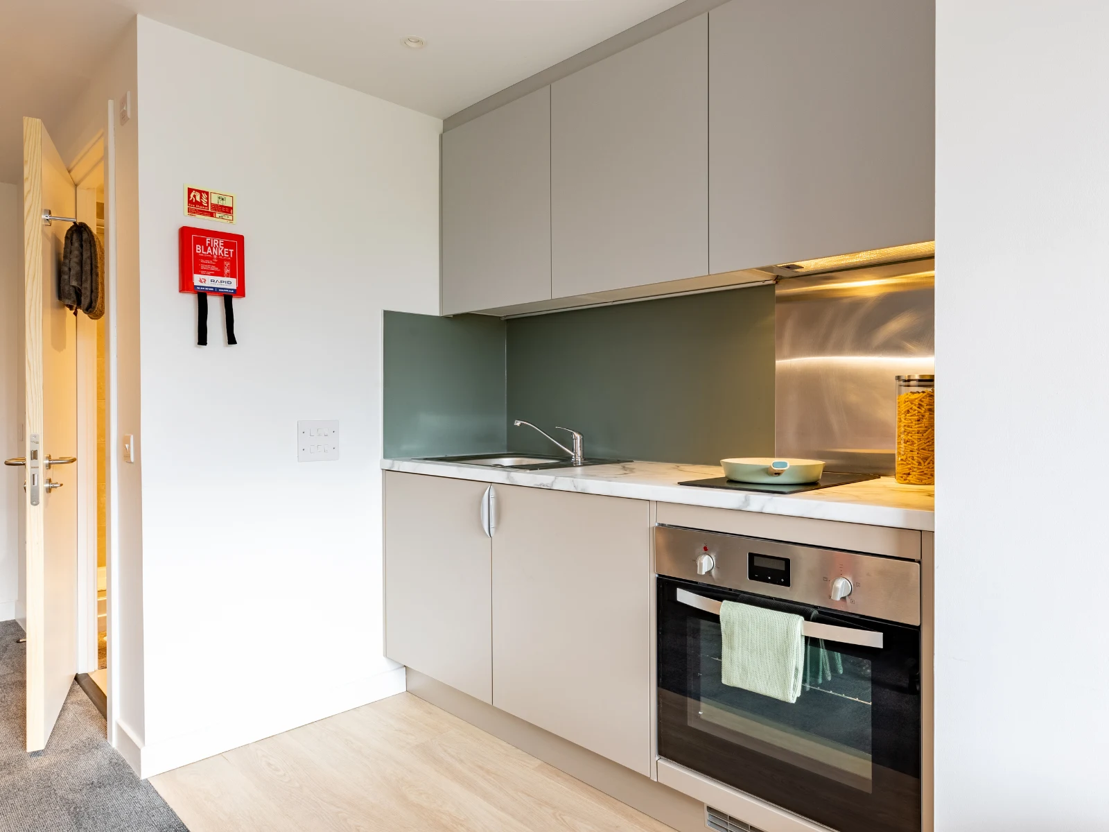  Gold Studio  -  Glasgow West End  - Gallery -  4