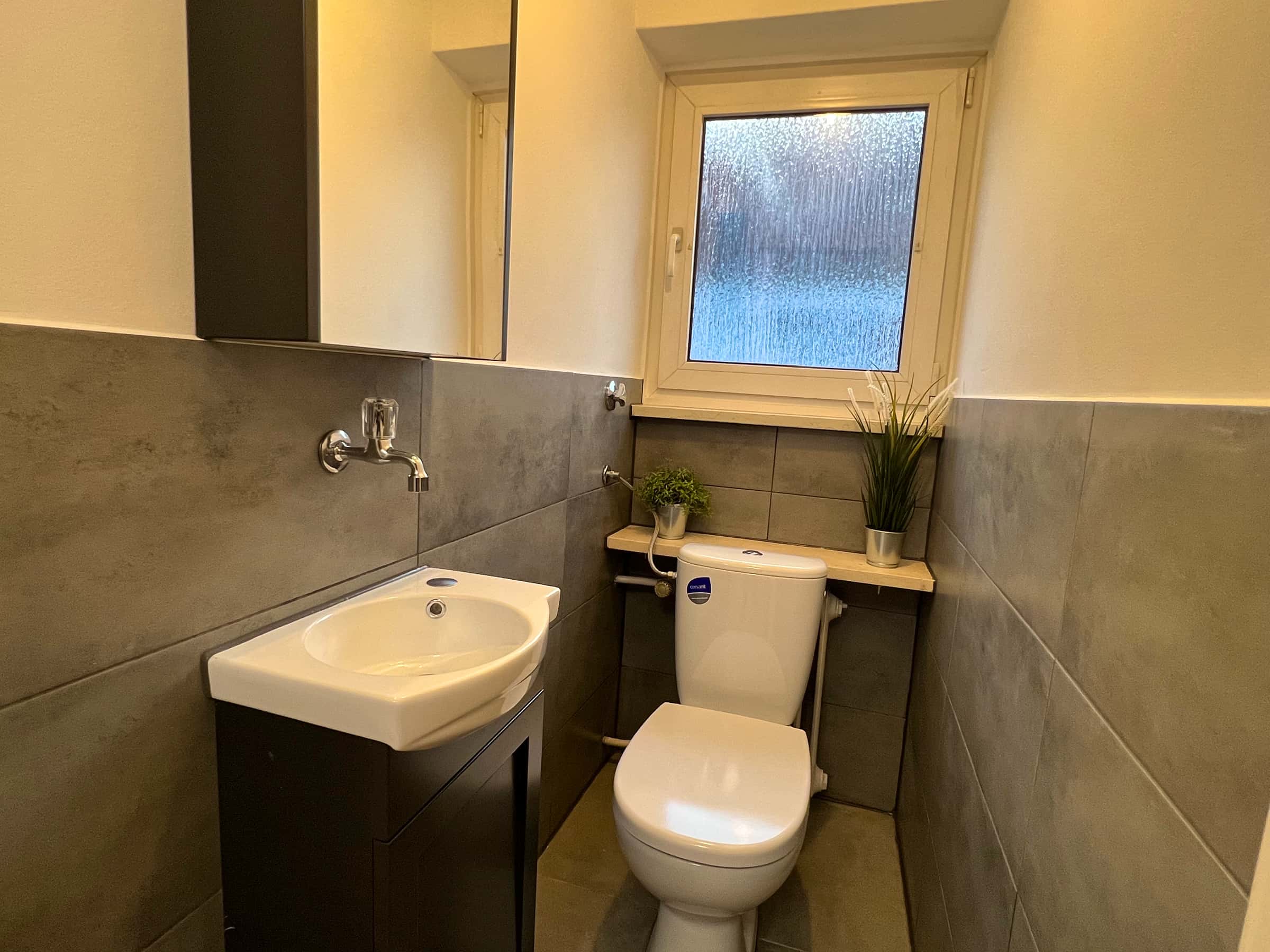  Single Room  -  Donauwörther Straße- Zimmer 4  - Gallery -  9