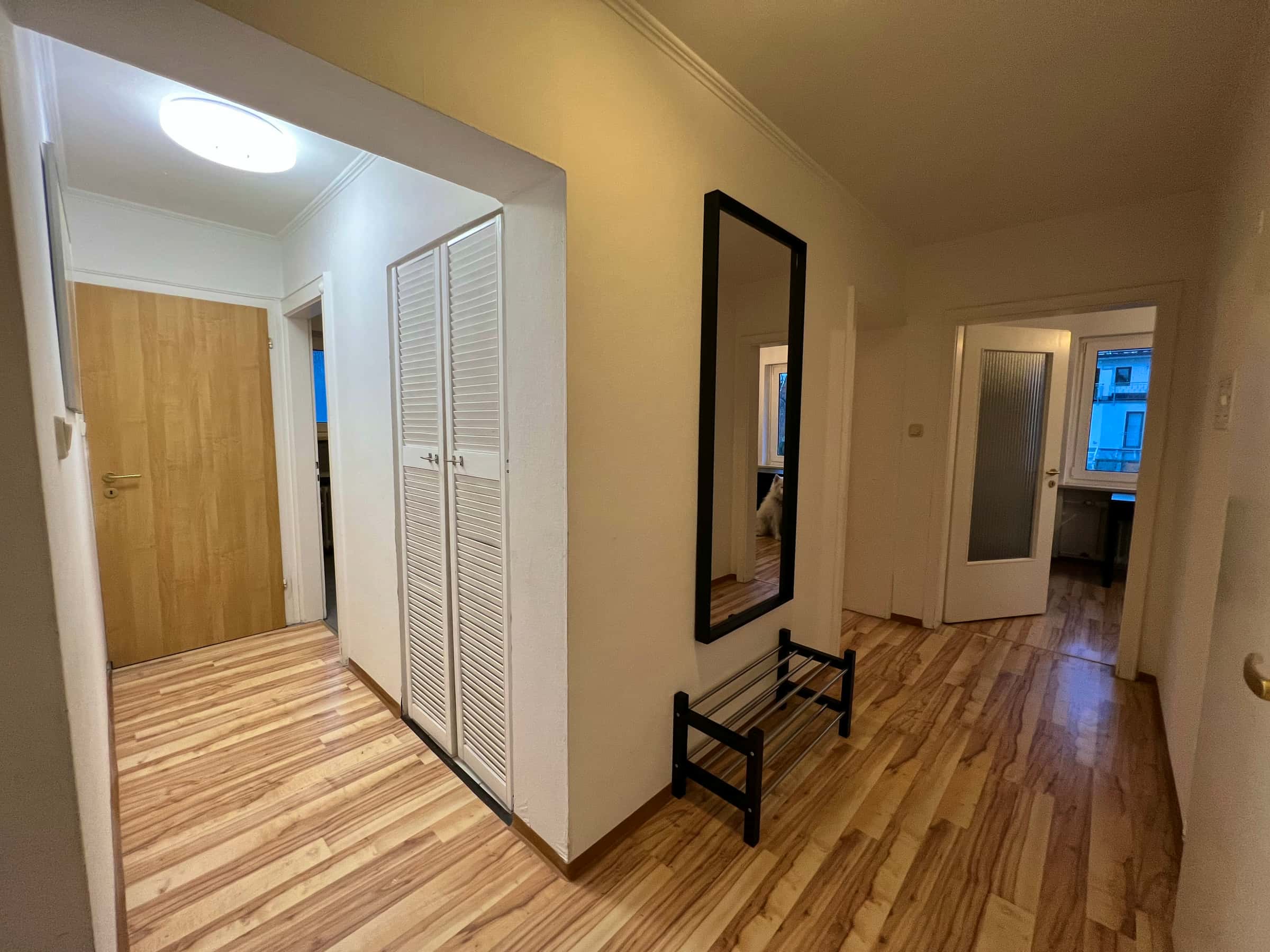  Single Room  -  Donauwörther Straße- Zimmer 4  - Gallery -  5