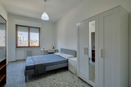 Stanza spaziosa Via Mazzarino - Pescara - n. 3