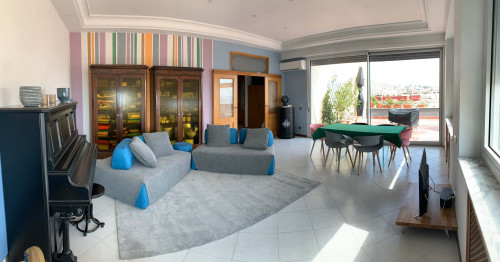 Apartment in Via Ferdinando Palasciano, Napoli for 220 m² with 3 bedrooms