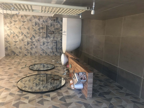 Apartment in Via Ferdinando Palasciano, Napoli for 220 m² with 3 bedrooms