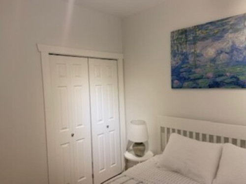 Private Mount Pleasant Suite
