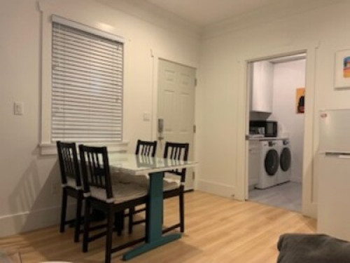 Private Mount Pleasant Suite - Gallery - 7