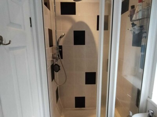 Good location for Redhill & London