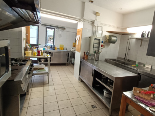 Stunning Coliving Retreat with Mountain Views near Lago Maggiore in Maegra