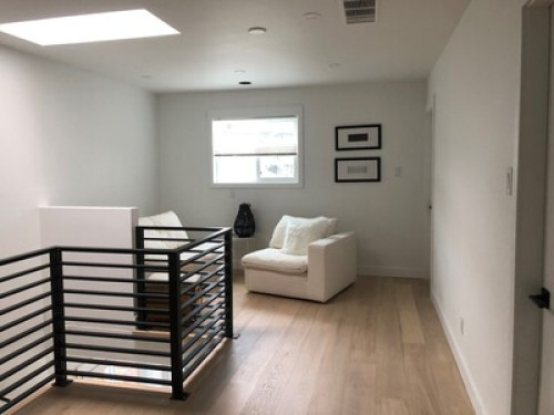 Modern, clean, comfy with a view! - Gallery - 19