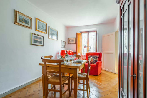 Pisa Airport Comfy Apartment - Private Parking - Gallery - 7