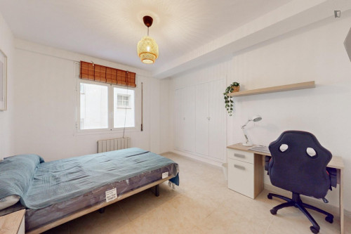 Appealing single bedroom