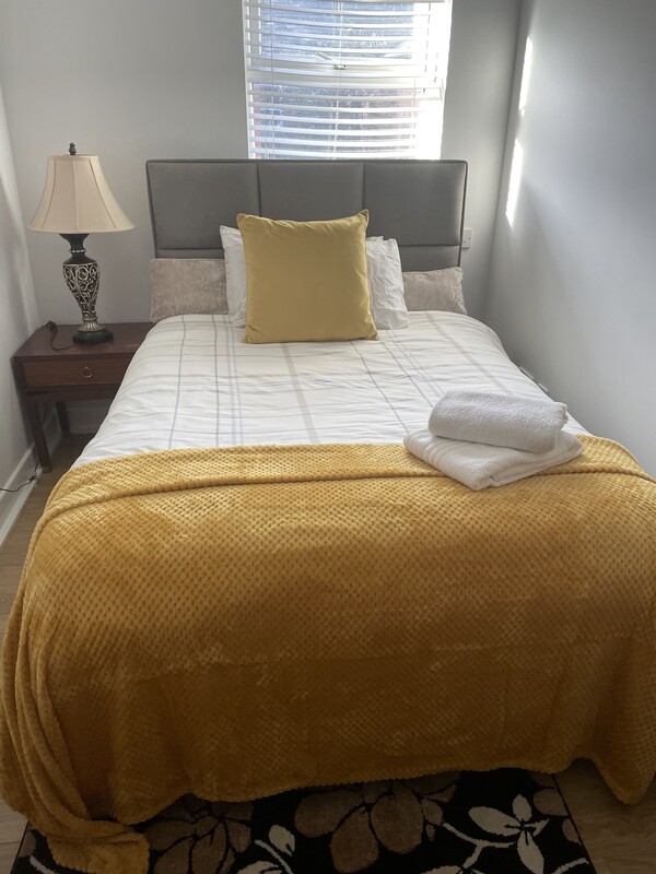Earth (Single Bed) - 1
