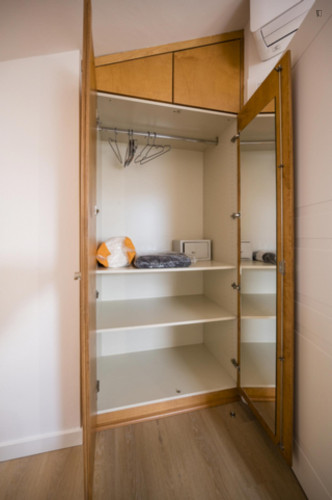 Double bedroom in 3-bedroom apartment