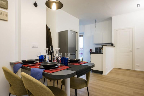 Double bedroom, in 2-bedroom apartment - Gallery - 8