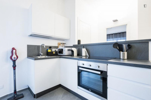 Double bedroom, in 2-bedroom apartment - Gallery - 7
