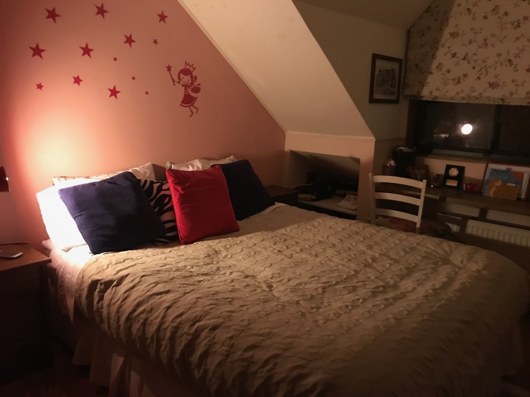 Beautiful Room On The Third Floor(Full Room) - 1