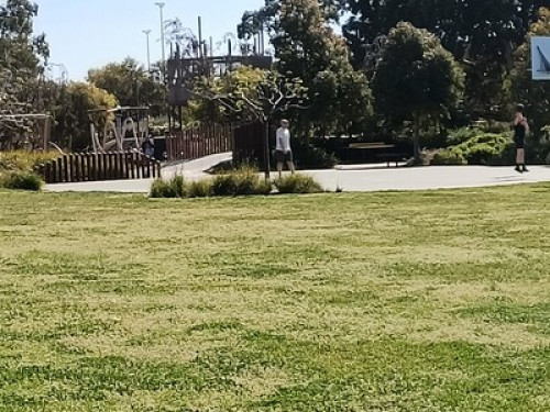 Deakin Uni Waurn Ponds & Waterfront