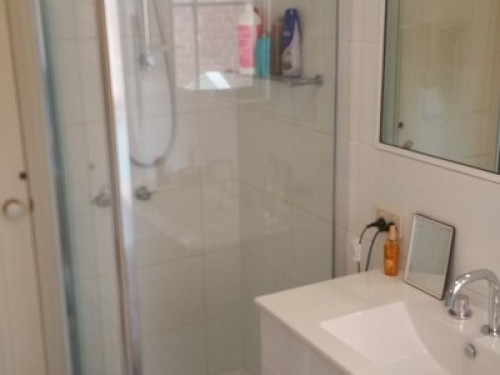 perfect-leafy-location-melbourne-26646665420241001024049AM