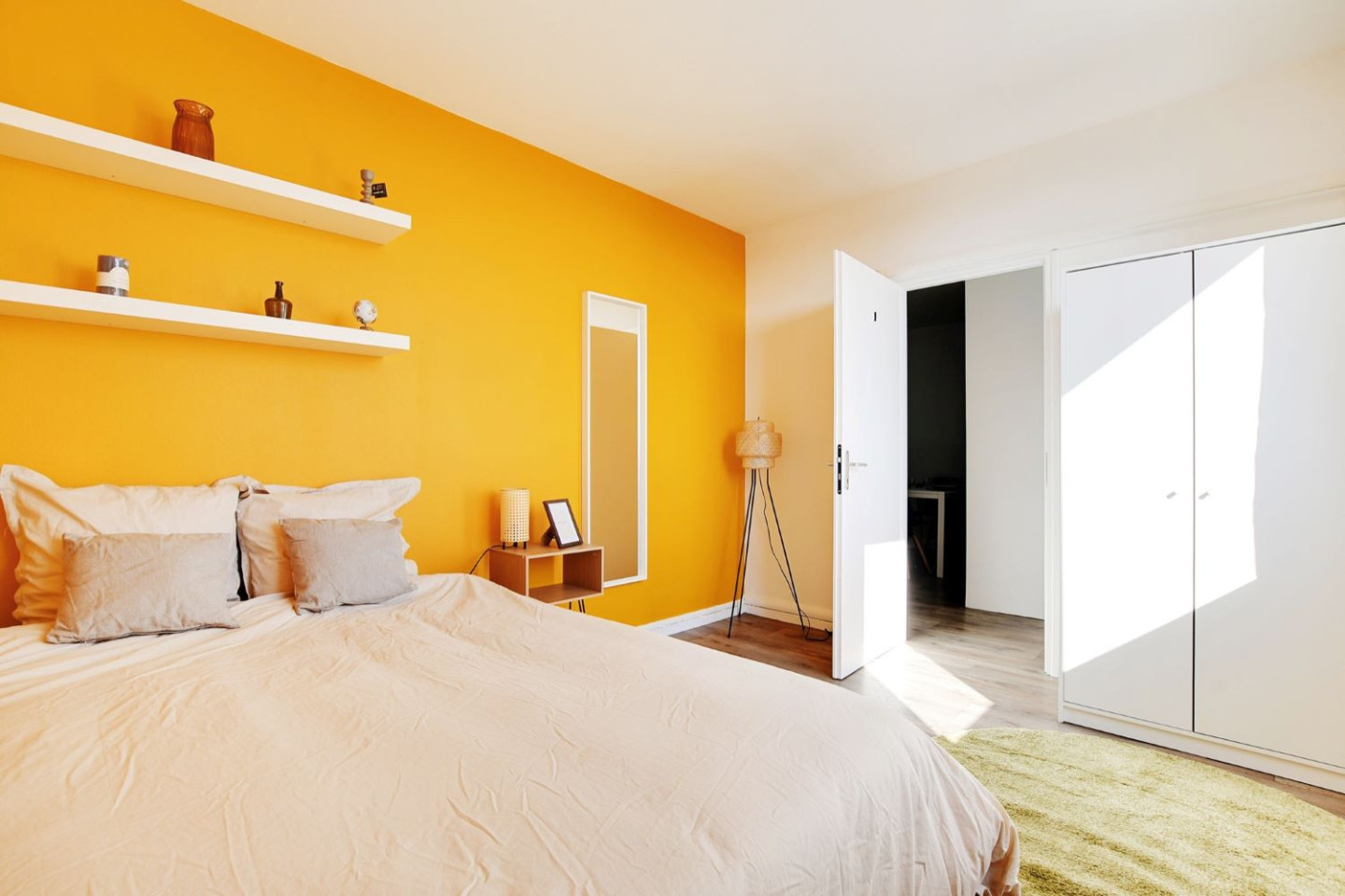 Radiant 11 M² Room - 10