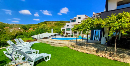 Ovcharovski Beach Home - Gallery - 45
