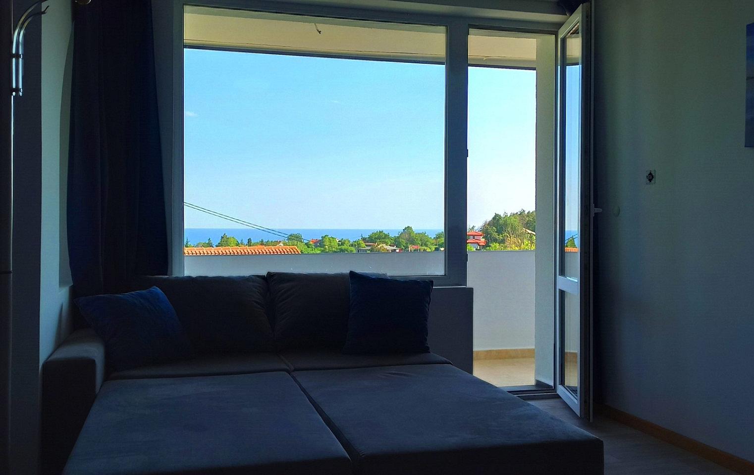 Room 1 - A modern vibrant residence at the very heart of the coastal town of Balchik House - Gallery - 28