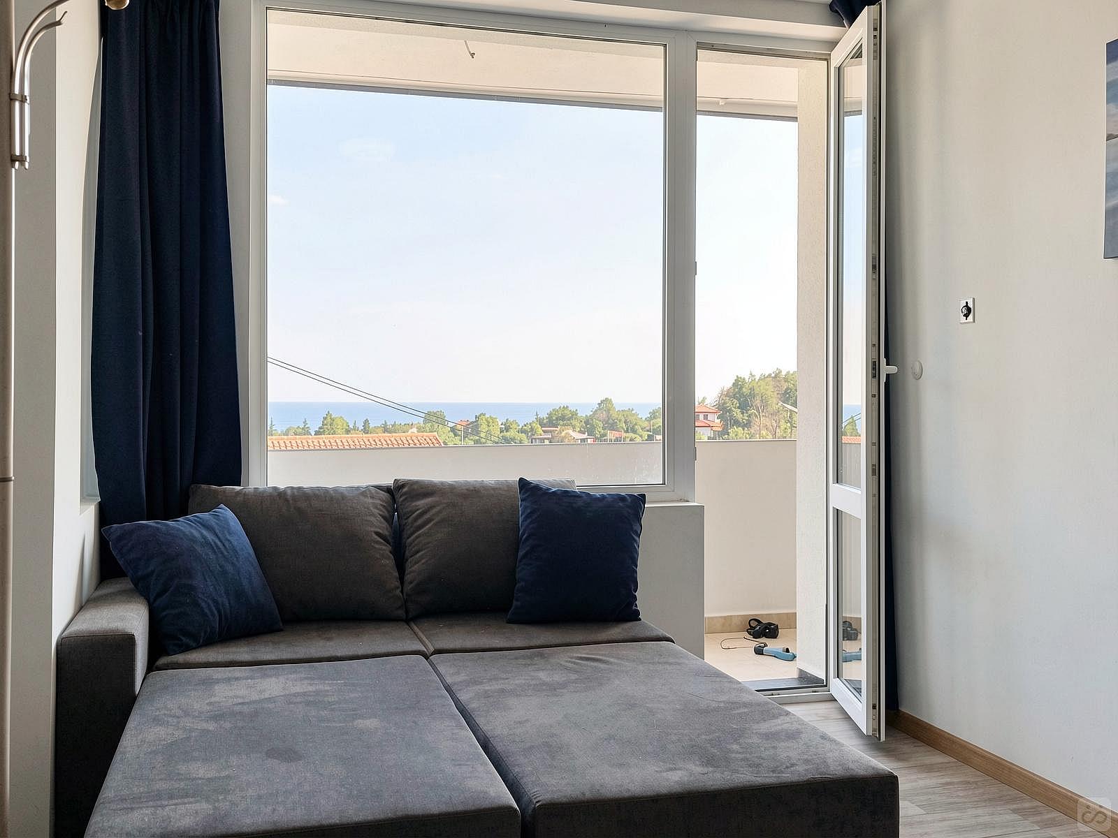 Room 2 - A modern vibrant residence at the very heart of the coastal town of Balchik House - Gallery - 31