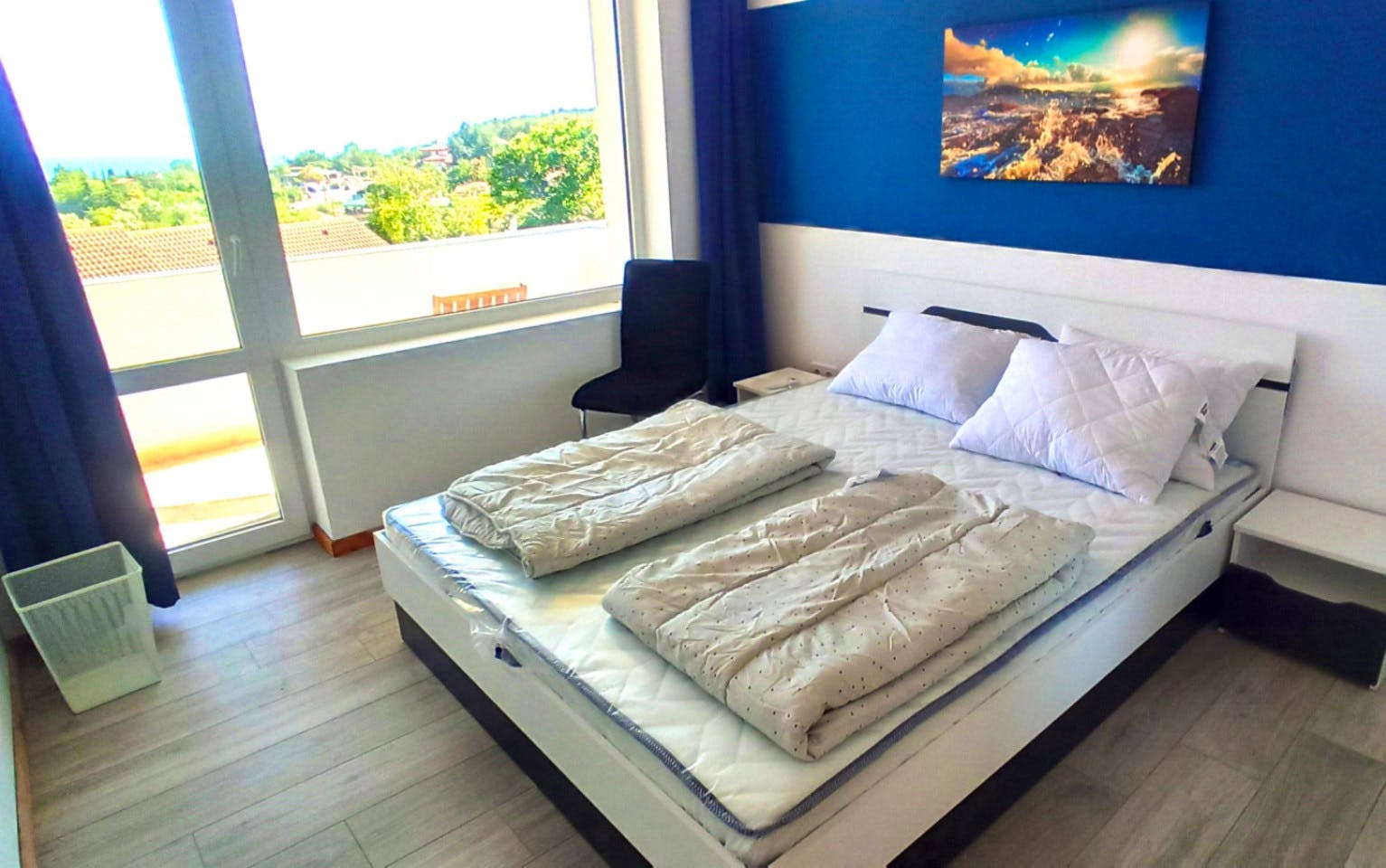 Room 3 - A modern vibrant residence at the very heart of the coastal town of Balchik House - Gallery - 2