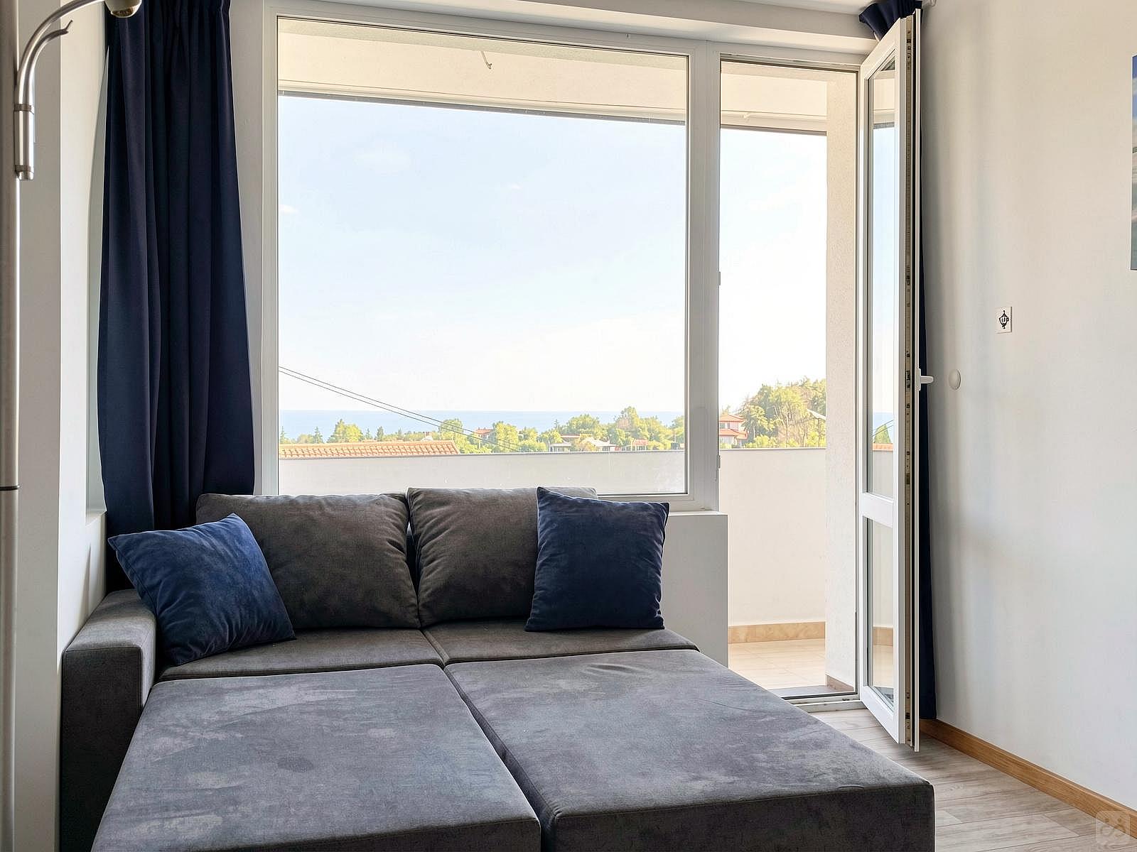 Room 3 - A modern vibrant residence at the very heart of the coastal town of Balchik House - Gallery - 36