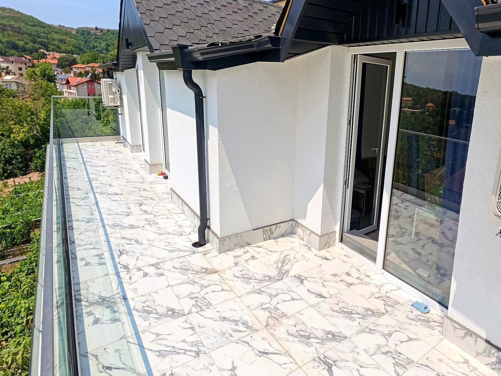 Room 4 - A modern vibrant residence at the very heart of the coastal town of Balchik House - Gallery - 42