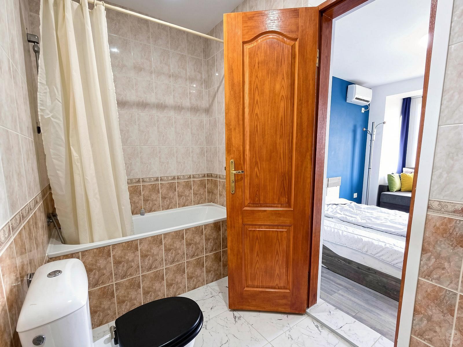 Room 4 - A modern vibrant residence at the very heart of the coastal town of Balchik House - Gallery - 39
