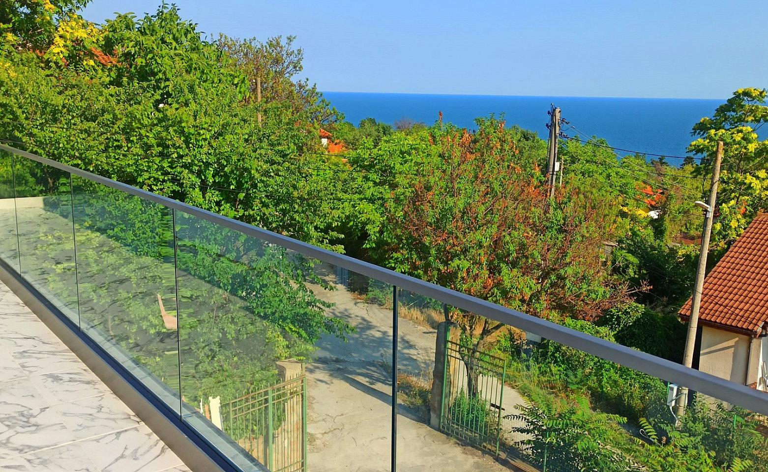 Room 4 - A modern vibrant residence at the very heart of the coastal town of Balchik House - Gallery - 35