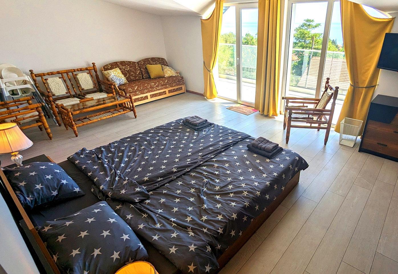 Room 5 Suite - A modern vibrant residence at the very heart of the coastal town of Balchik House - Gallery - 40