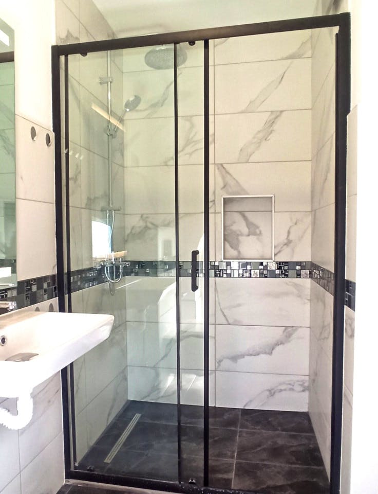 Room 5 Suite - A modern vibrant residence at the very heart of the coastal town of Balchik House - Gallery - 19