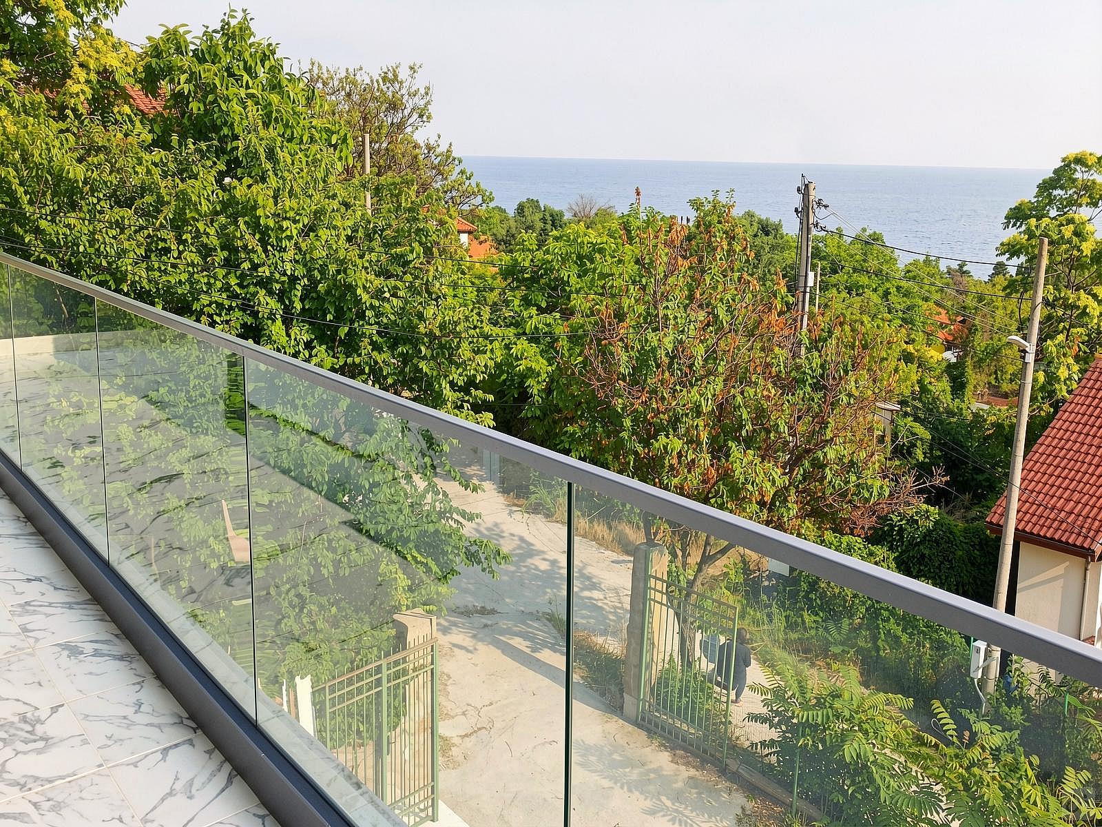 Room 5 Suite - A modern vibrant residence at the very heart of the coastal town of Balchik House - Gallery - 59