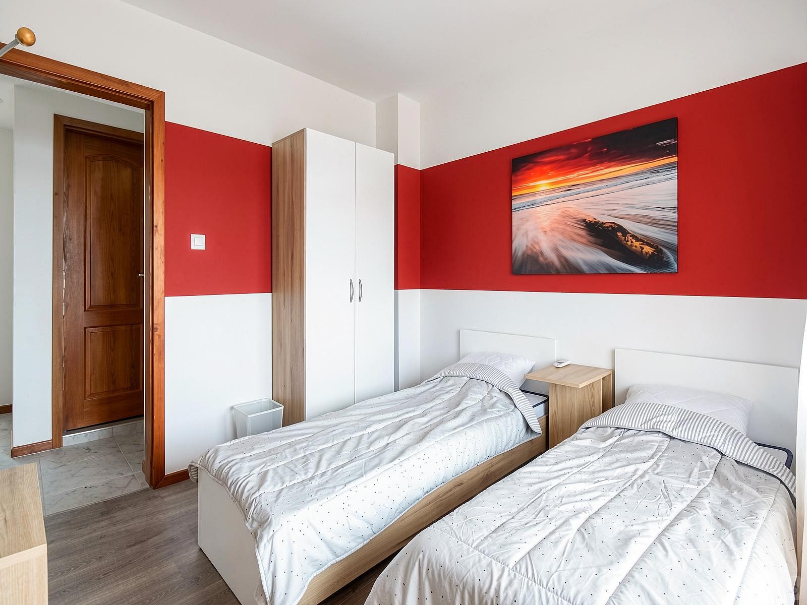 Bed In A 2-Bed Mixed Gender Room - A modern vibrant residence at the very heart of the coastal town of Balchik House - Gallery - 50